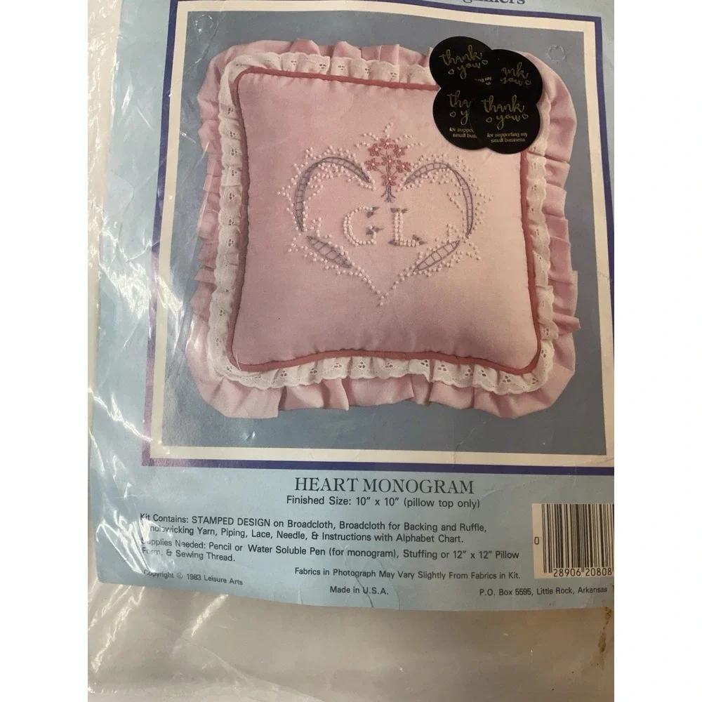 Vintage 1983‎ Knots So Fine Candlewicking Kit Heart Pink Ruffle Pillow Top USA